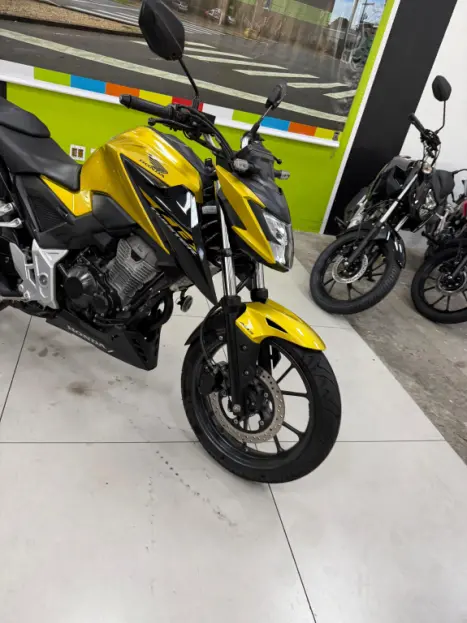 HONDA CB 300 F Twister FLEX ABS, Foto 10