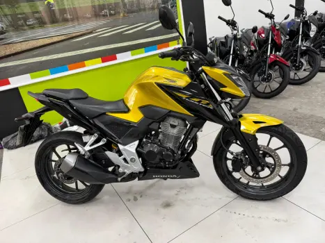 HONDA CB 300 F Twister FLEX ABS, Foto 17