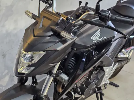 HONDA CB 300 F Twister FLEX CBS, Foto 15