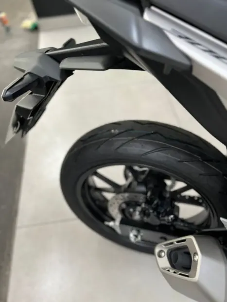 HONDA CB 300 F Twister FLEX ABS, Foto 6