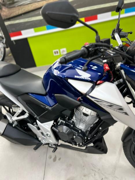 HONDA CB 300 F Twister FLEX ABS, Foto 10