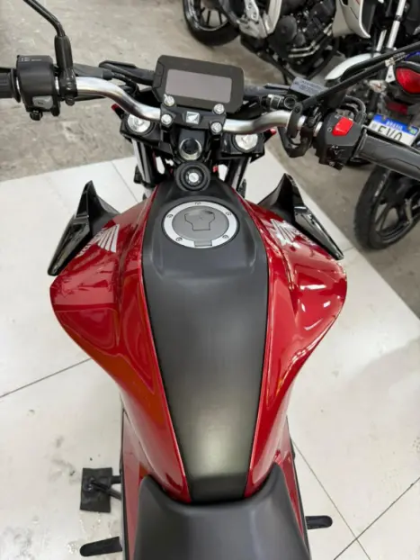 HONDA CB 300 F Twister FLEX ABS, Foto 12