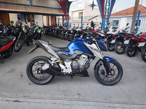 HONDA CB 300 F Twister FLEX ABS, Foto 1