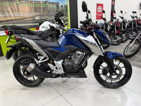 HONDA CB 300 F Twister FLEX ABS, Foto 1