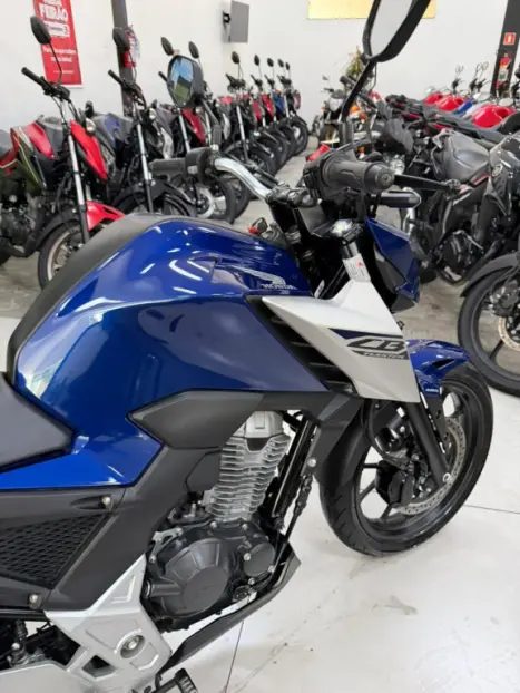 HONDA CB 300 F Twister FLEX ABS, Foto 7