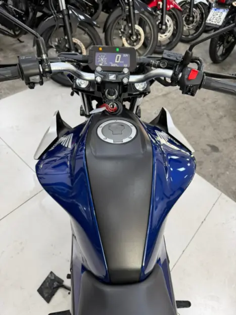 HONDA CB 300 F Twister FLEX ABS, Foto 9