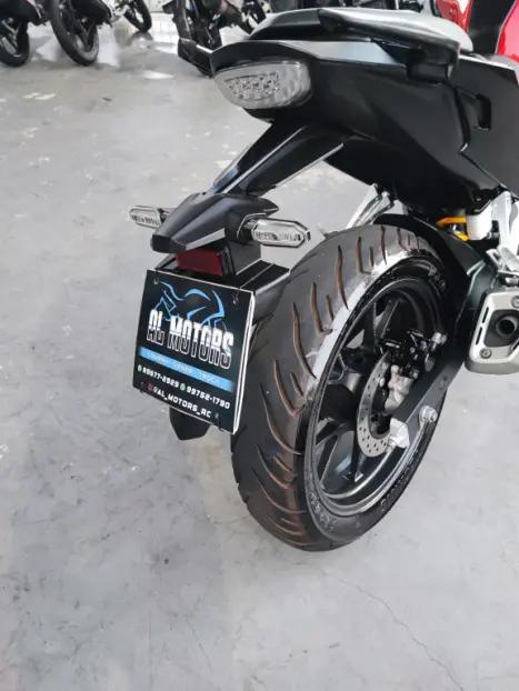 HONDA CB 300 F Twister FLEX CBS, Foto 7