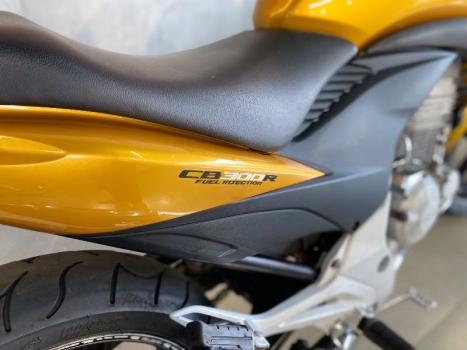 HONDA CB 300 R FLEX, Foto 4