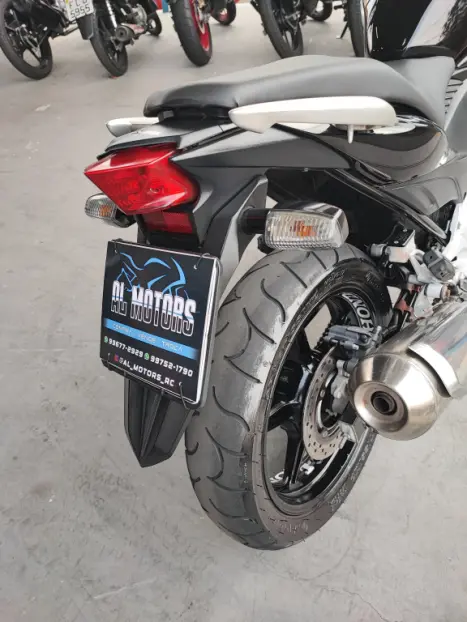 HONDA CB 300 R FLEX, Foto 4