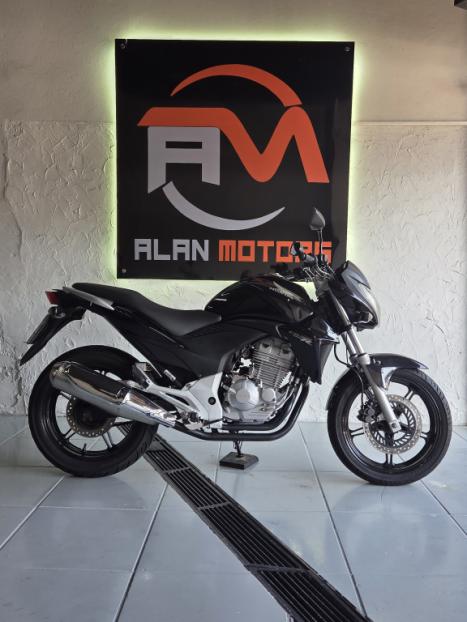 HONDA CB 300 R FLEX, Foto 4