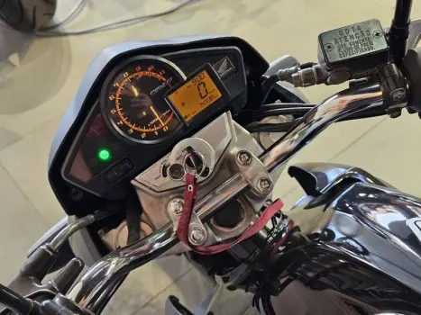 HONDA CB 300 R STD, Foto 9