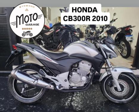 HONDA CB 300 R STD, Foto 1