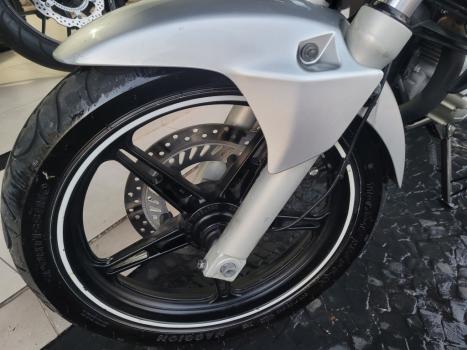 HONDA CB 300 R STD, Foto 3