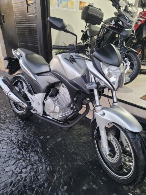 HONDA CB 300 R STD, Foto 8