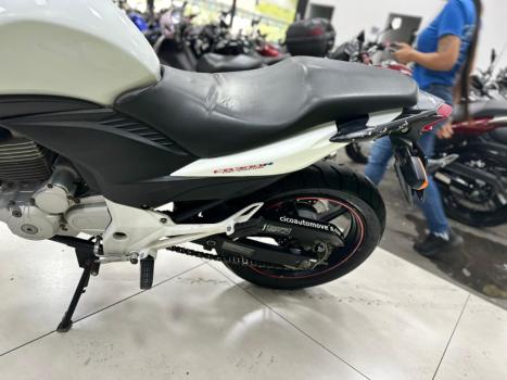 HONDA CB 300 R STD, Foto 4 HONDA CB 300 R STD, Foto 4