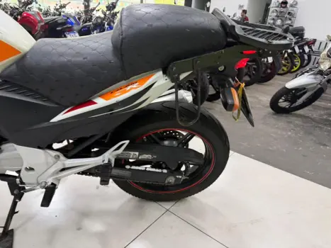 HONDA CB 300 R STD, Foto 6