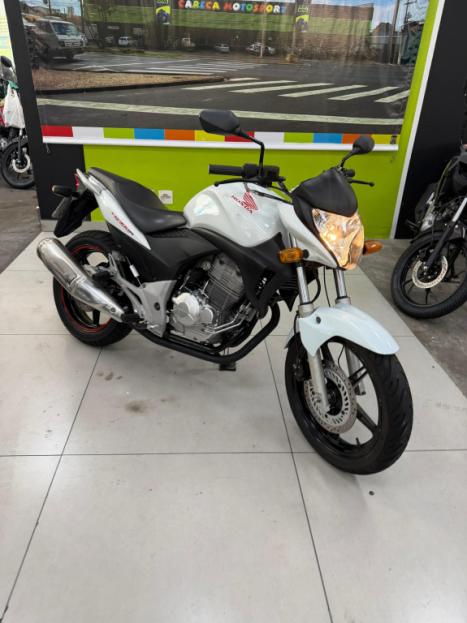 HONDA CB 300 R STD, Foto 3