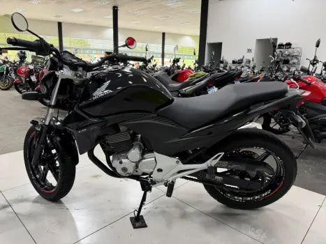 HONDA CB 300 R STD, Foto 12