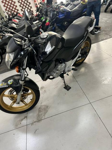 HONDA CB 300 R STD, Foto 9