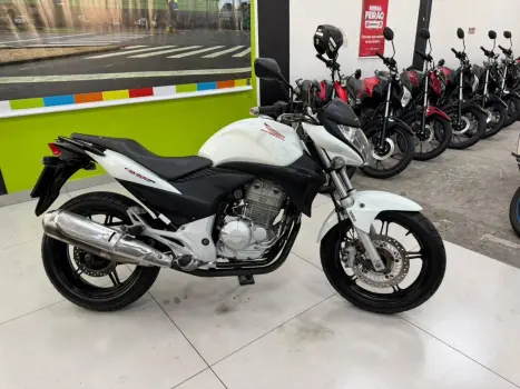 HONDA CB 300 R STD, Foto 2