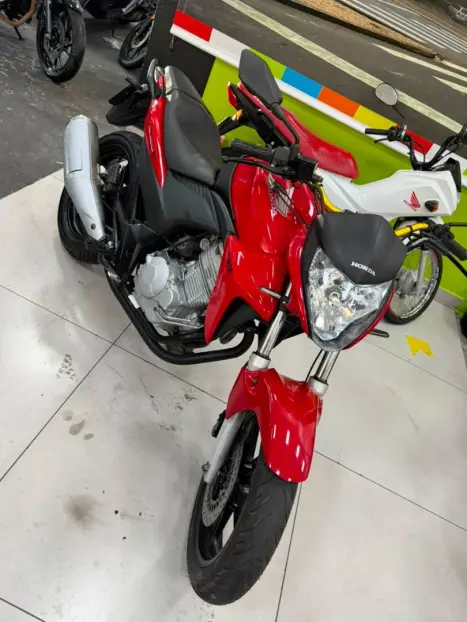 HONDA CB 300 R STD, Foto 9