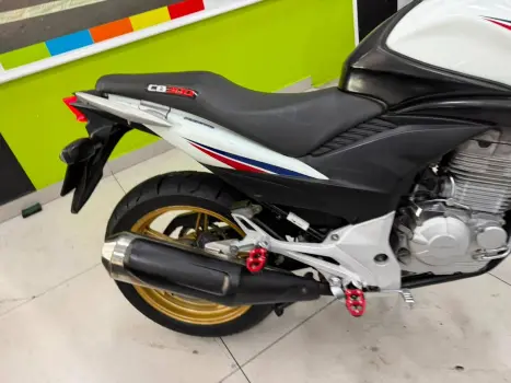 HONDA CB 300 R STD, Foto 7