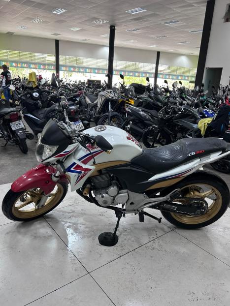 HONDA CB 300 R STD, Foto 4