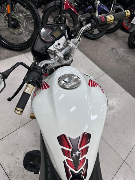 HONDA CB 300 R STD, Foto 5