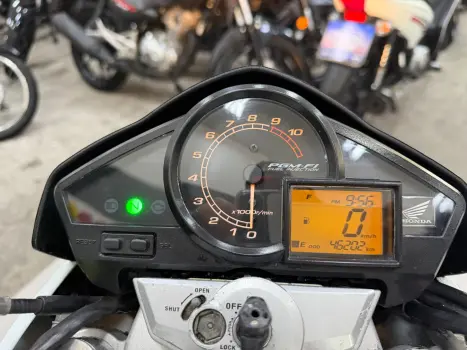 HONDA CB 300 R STD, Foto 2