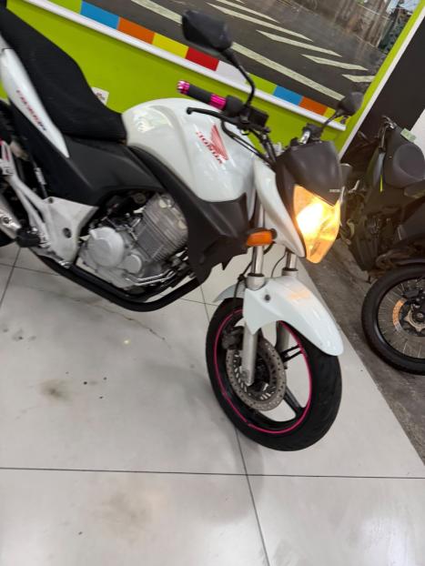 HONDA CB 300 R STD, Foto 11