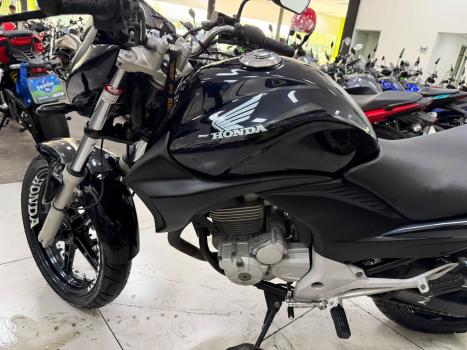 HONDA CB 300 R STD, Foto 2