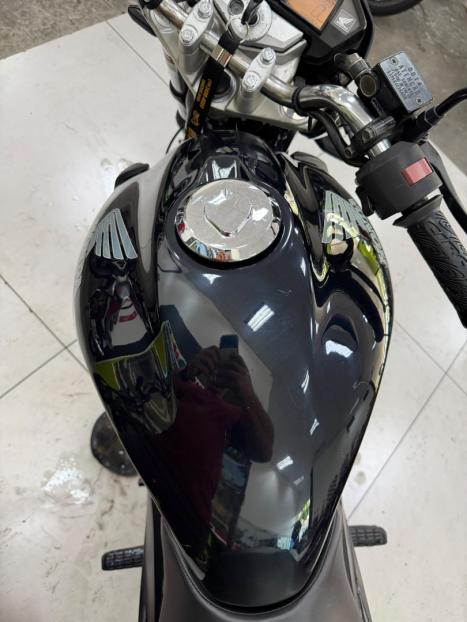 HONDA CB 300 R STD, Foto 4