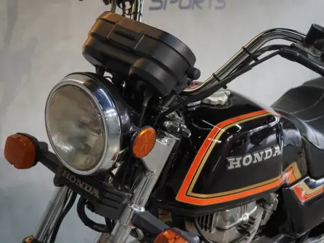 HONDA CB 400 II, Foto 4