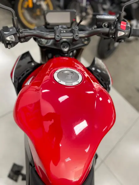 HONDA CB 500 F , Foto 2 HONDA CB 500 F , Foto 2