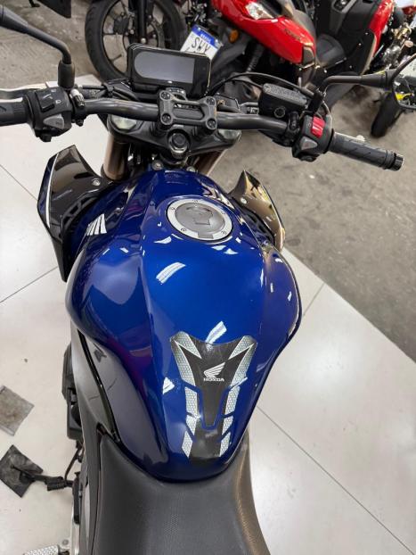 HONDA CB 500 F , Foto 2