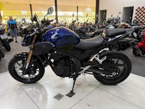 HONDA CB 500 F , Foto 7