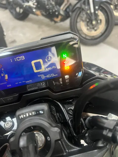 HONDA CB 500 F ABS, Foto 10