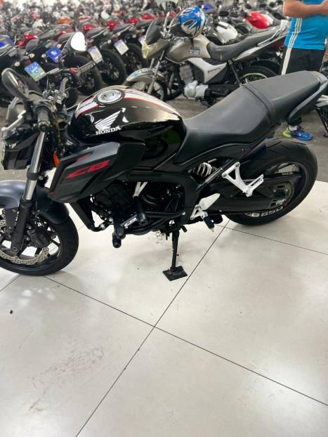 HONDA CB 650 F , Foto 3