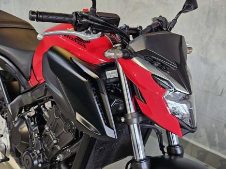 HONDA CB 650 F ABS, Foto 2