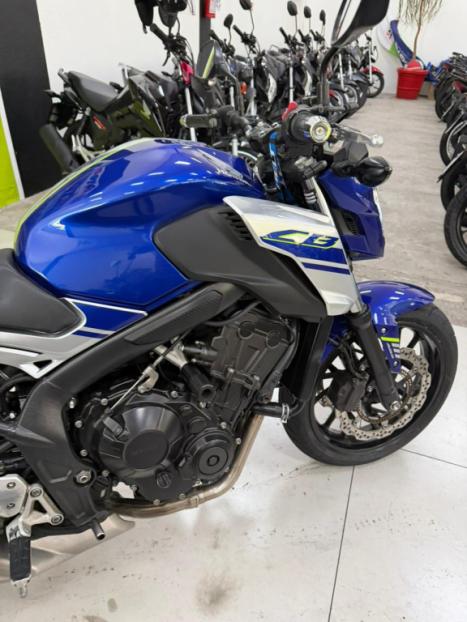 HONDA CB 650 F ABS, Foto 2