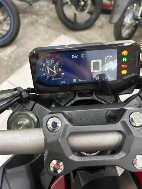 HONDA CB 650 R , Foto 3