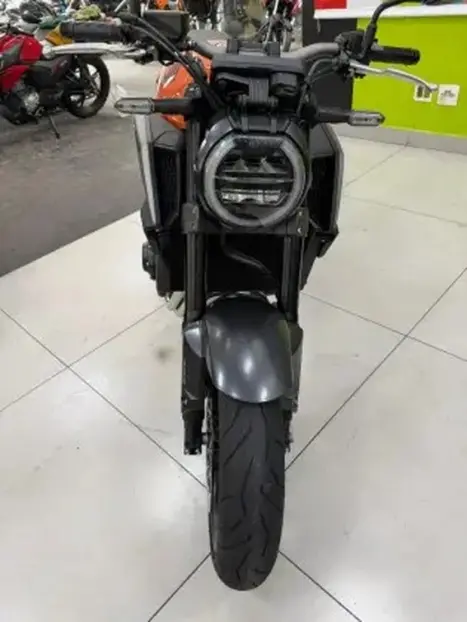 HONDA CB 650 R , Foto 2