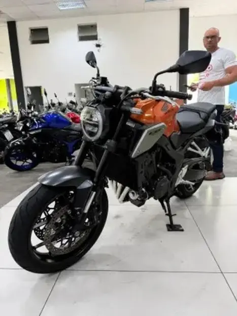 HONDA CB 650 R , Foto 4
