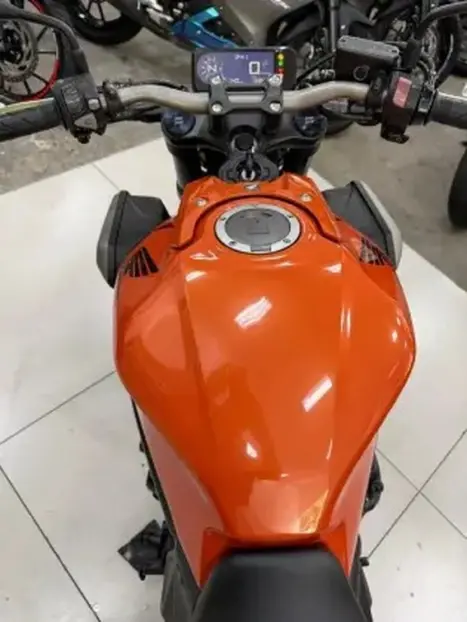 HONDA CB 650 R , Foto 12