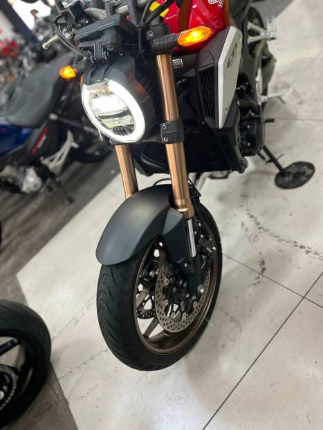 HONDA CB 650 R , Foto 9