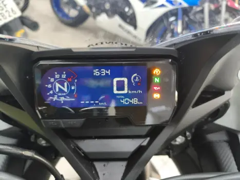 HONDA CB 650 R ABS, Foto 4