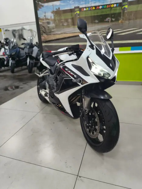 HONDA CB 650 R ABS, Foto 5