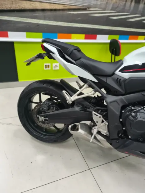 HONDA CB 650 R ABS, Foto 7