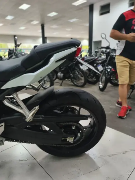 HONDA CB 650 R ABS, Foto 8