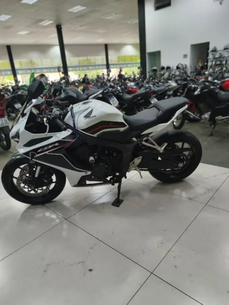 HONDA CB 650 R ABS, Foto 10